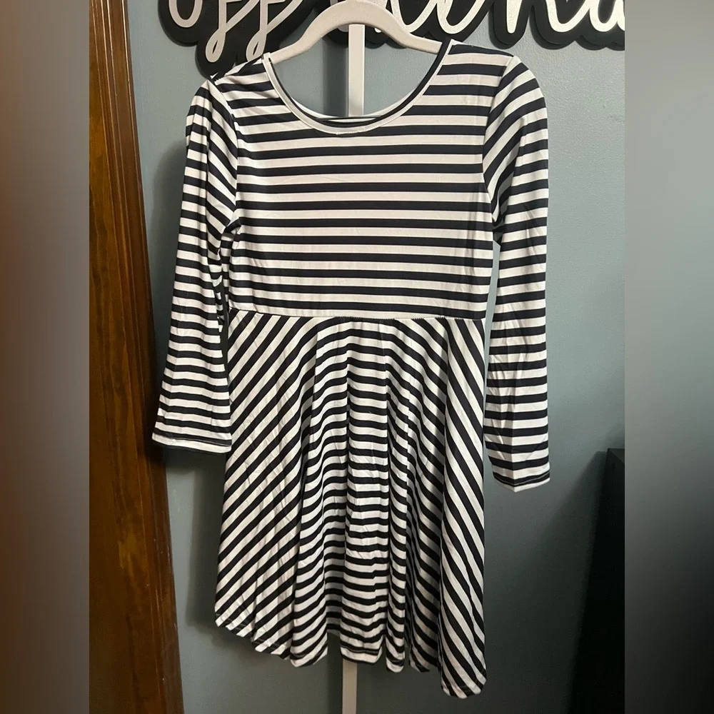 Black and White Striped Kids Dress with Red Heart NWOT Boutique